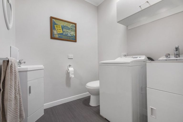 Photo of property in 55 Howe Street, Howick, Auckland, 2014