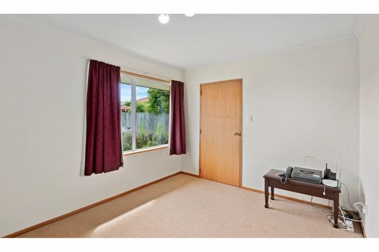 Photo of property in 107 Reynolds Avenue, Bishopdale, Christchurch, 8053