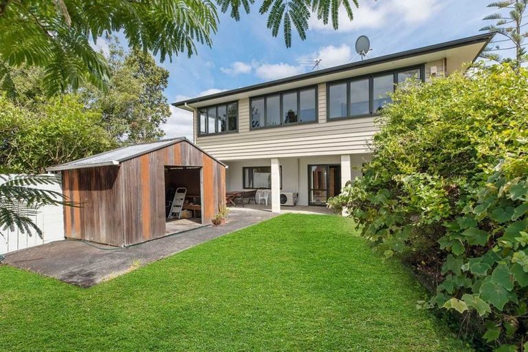 Photo of property in 116 Wood Bay Road, Titirangi, Auckland, 0604