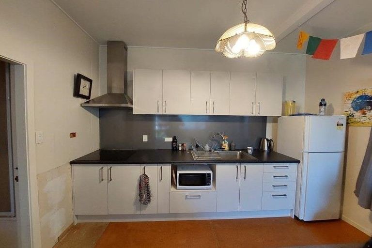 Photo of property in 8a/199 Grant Road, Thorndon, Wellington, 6011