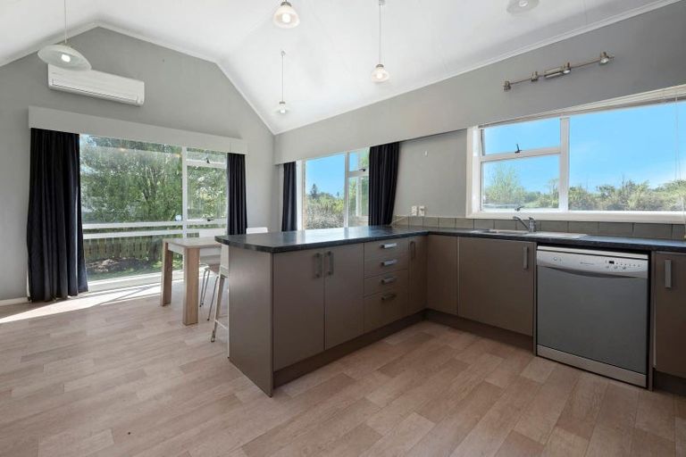 Photo of property in 22 Neil Road, Fairy Springs, Rotorua, 3015