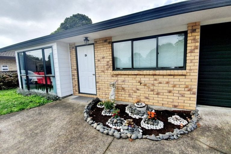 Photo of property in 42d Kitchener Road, Waiuku, 2123