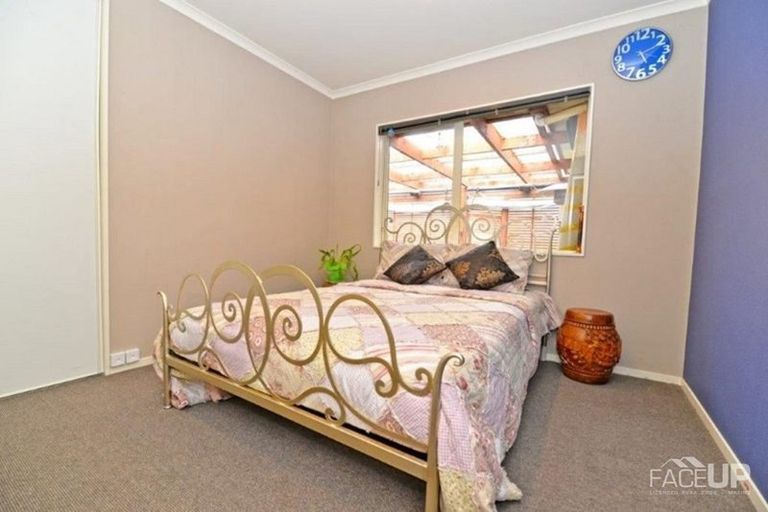 Photo of property in 33 Rush Creek Drive, Westgate, Auckland, 0614