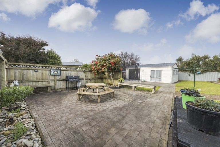 Photo of property in 24 Tingey Avenue, Feilding, 4702