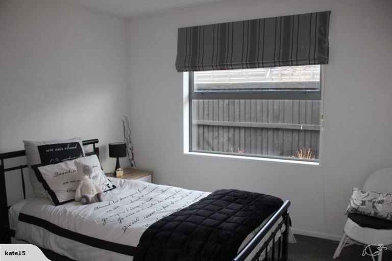 Photo of property in 22 Huntingdon Drive, Rangiora, 7400