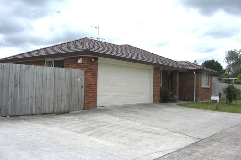 Photo of property in 20 Ranch Place, Pukekohe, 2120