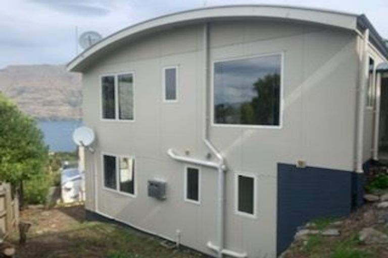 Photo of property in 32b Dart Place, Fernhill, Queenstown, 9300