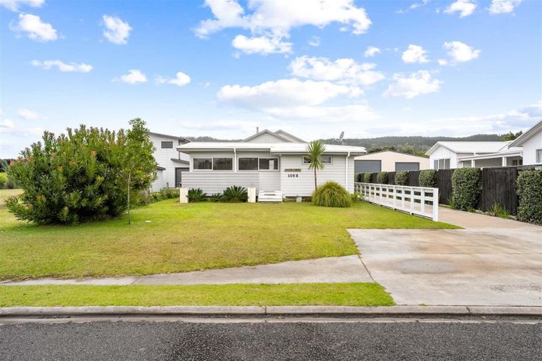 Photo of property in 108a Riverview Road, Whangamata, 3620