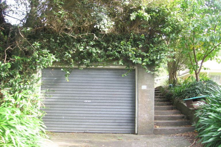 Photo of property in 44 Chester Road, Tawa, Wellington, 5028