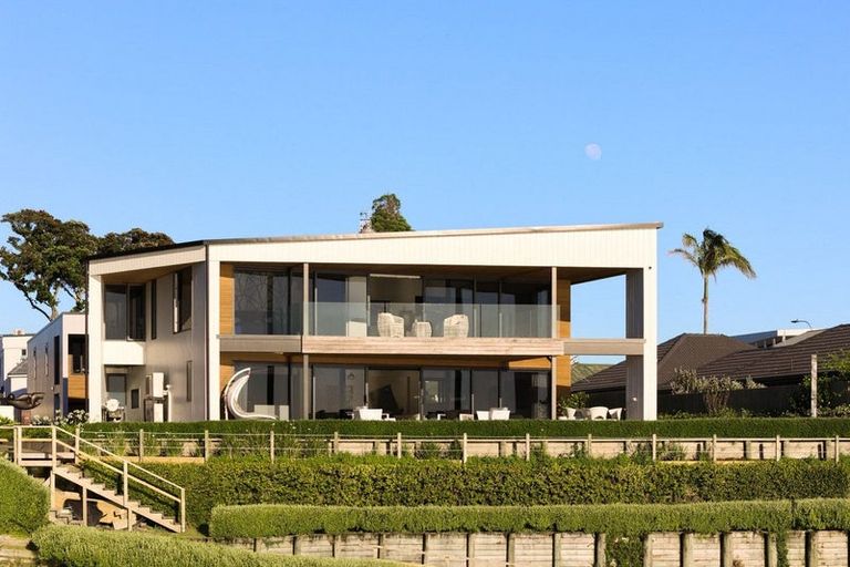 Photo of property in 3 Fourth Avenue, Tauranga, 3110