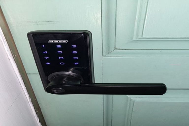 Photo of property in 4a Ngahina Street, Paraparaumu, 5032