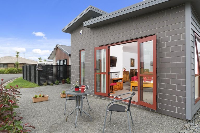 Photo of property in 5 Capstan Close, Pyes Pa, Tauranga, 3112