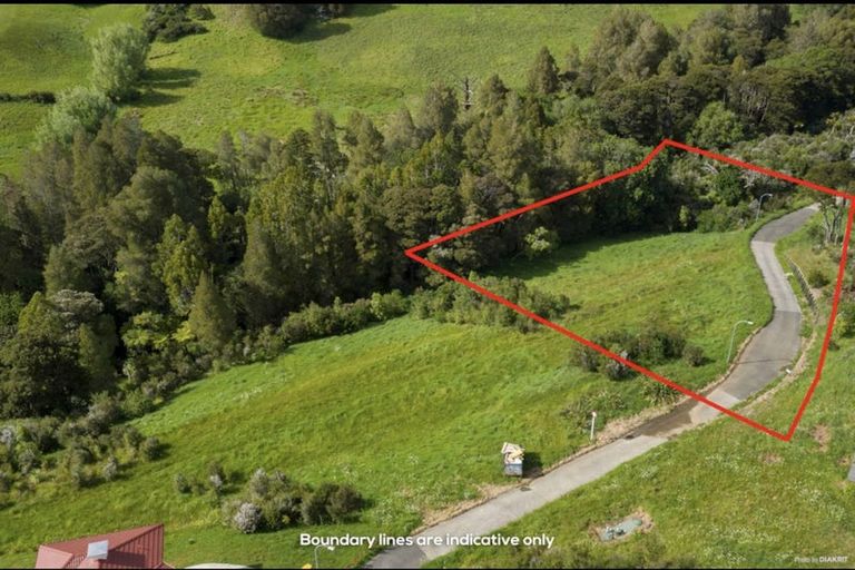 Photo of property in 86 Vaughans Road, Long Bay, Auckland, 0792