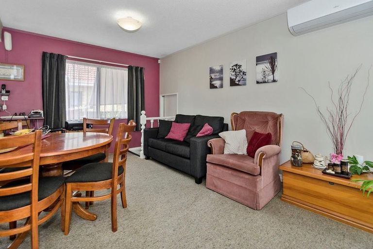 Photo of property in 92a Marne Road, Papakura, 2110