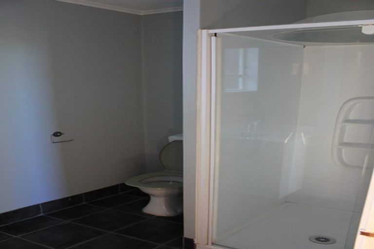 Photo of property in 5a Reese Jones Grove, Maungaraki, Lower Hutt, 5010