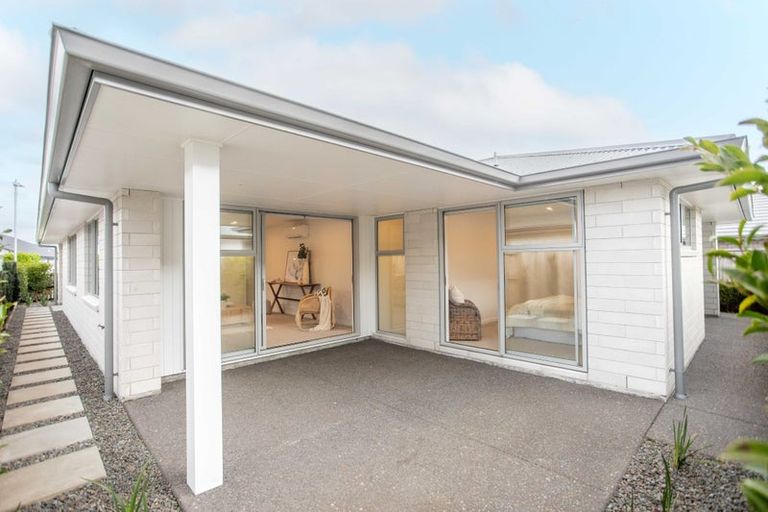Photo of property in 4 Rotomanu Place, Pyes Pa, Tauranga, 3112