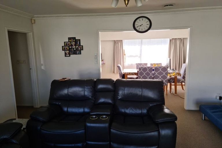 Photo of property in 42a Hoteo Avenue, Papatoetoe, Auckland, 2025