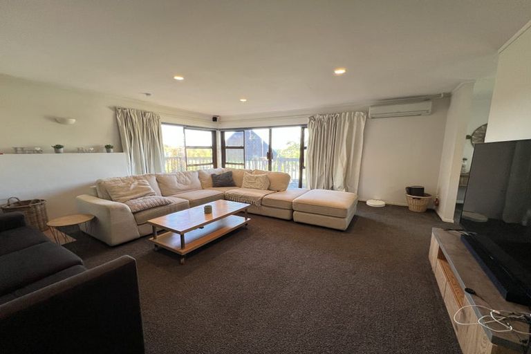 Photo of property in 50 Redwing Street, Browns Bay, Auckland, 0630