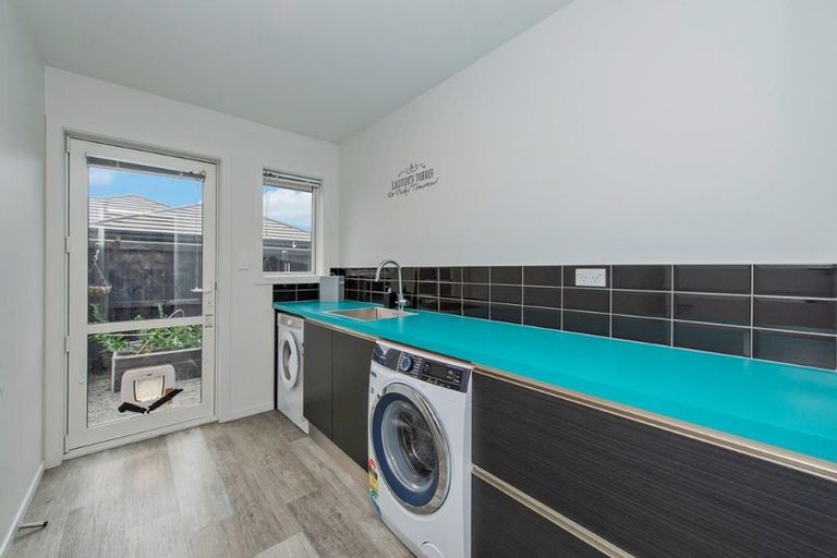 Photo of property in 2 Highworth Crescent, Rolleston, 7615