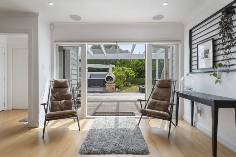 Photo of property in 74 Princes Street, Northcote Point, Auckland, 0627