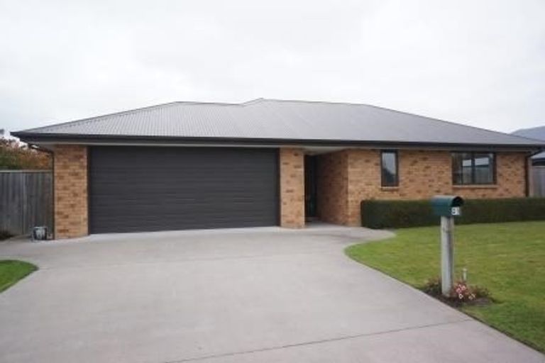 Photo of property in 21 Aspen Street, Rangiora, 7400