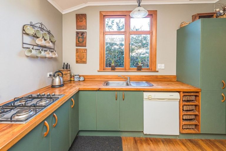 Photo of property in 7 Ngapuhi Street, Saint Johns Hill, Whanganui, 4501