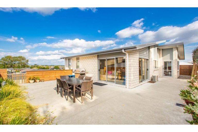 Photo of property in 41 Shrule Place, Huntington, Hamilton, 3210