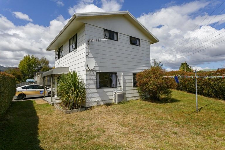 Photo of property in 1/119 Tauhara Road, Tauhara, Taupo, 3330