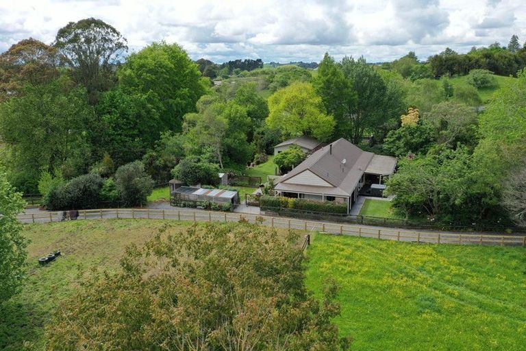 Photo of property in 2353 Kakaramea Road, Whatawhata, Hamilton, 3290