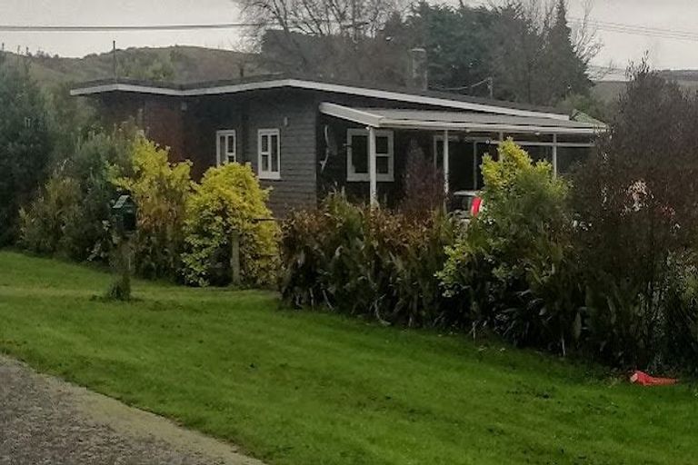 Photo of property in 11 Graham Street, Porangahau, 4293