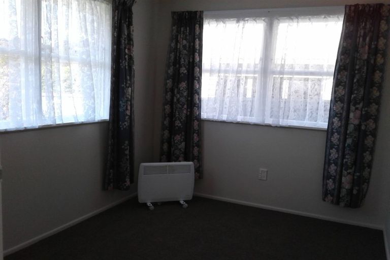 Photo of property in 20 Mark Avenue, Paparangi, Wellington, 6037