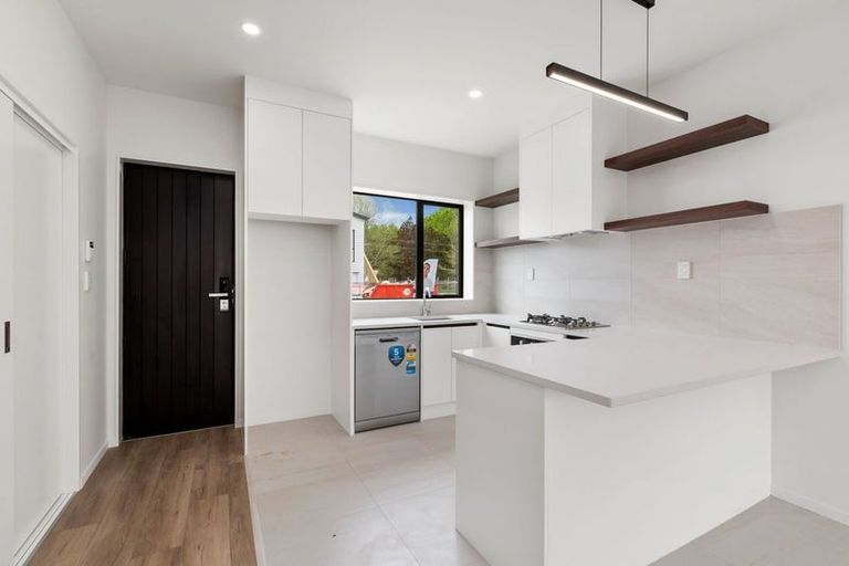 Photo of property in 65 Survila Street, Papakura, 2110