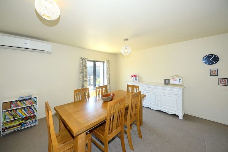 Photo of property in 2/109 Lincoln Road, Addington, Christchurch, 8024