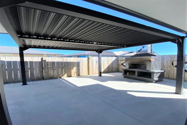 Photo of property in 159 Penetaka Heights, Pyes Pa, Tauranga, 3112