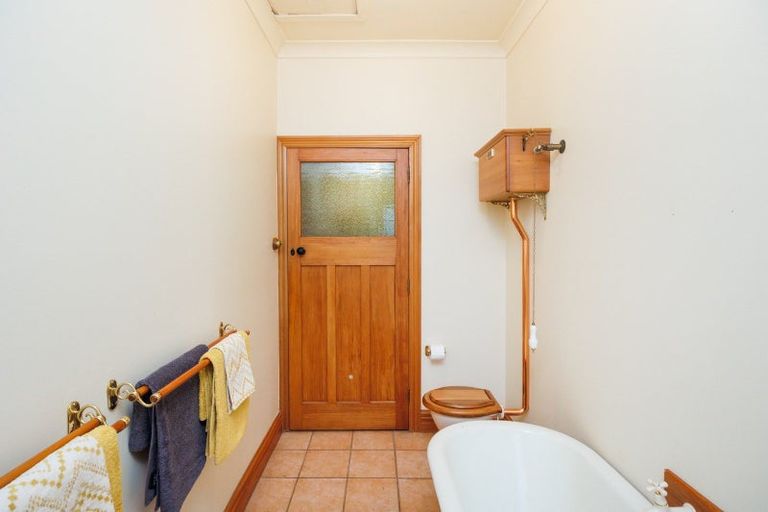 Photo of property in 4 Regent Street, Palmerston North, 4414