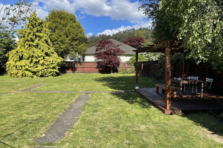 Photo of property in 7 Wood Street, Wainuiomata, Lower Hutt, 5014