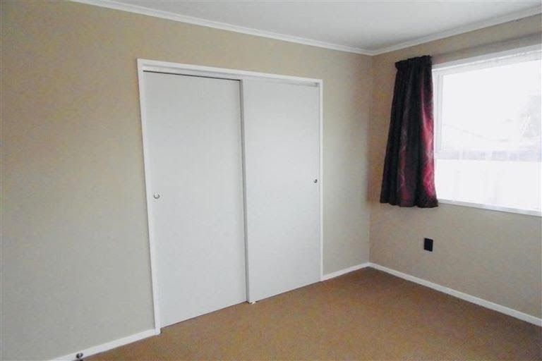 Photo of property in 147 Govett Avenue, Frankleigh Park, New Plymouth, 4310
