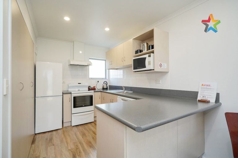 Photo of property in 12a-c Camden Street, Turnbull Thomson Park, Invercargill, 9810