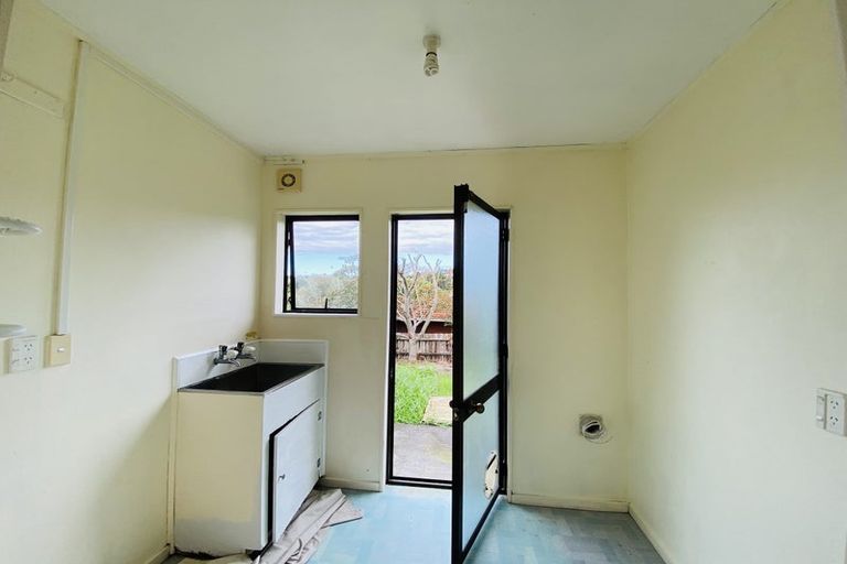 Photo of property in 93 Stapleford Crescent, Browns Bay, Auckland, 0630