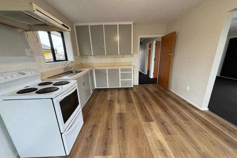 Photo of property in 224 Mairehau Road, Burwood, Christchurch, 8083