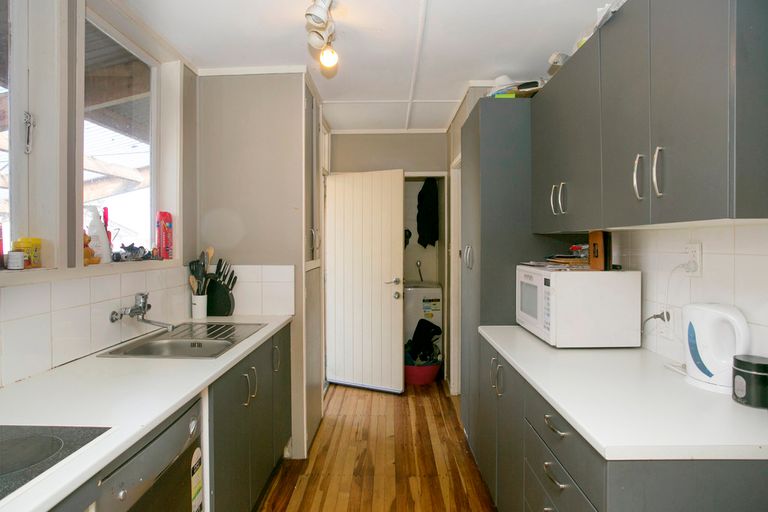 Photo of property in 2/54 Hinemoa Avenue, Taupo, 3330