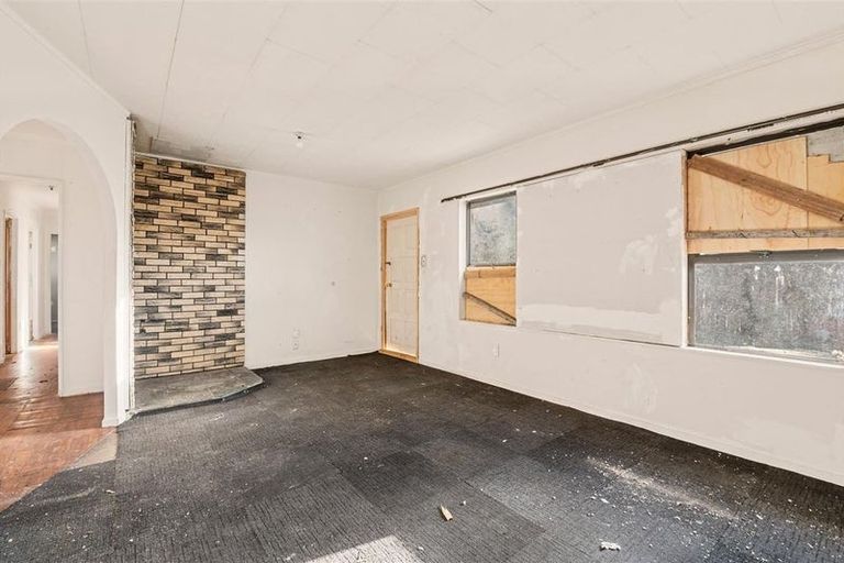 Photo of property in 37 Tania Crescent, Western Heights, Rotorua, 3015