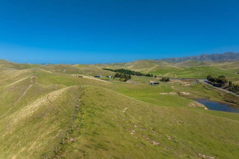 Photo of property in 363 Caseys Road, Lake Grassmere, Seddon, 7285