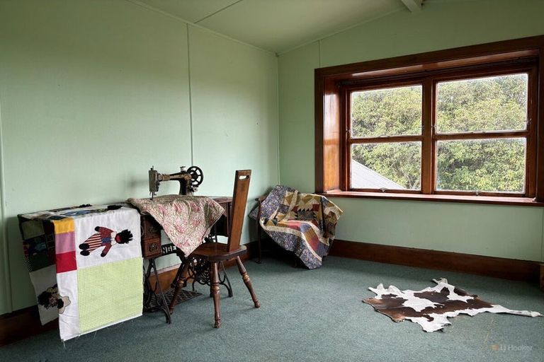 Photo of property in 20 Forest Road, Geraldine, 7930