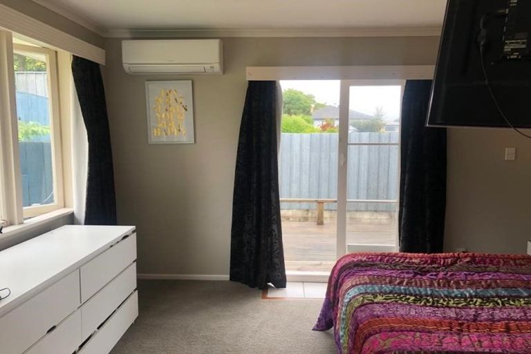 Photo of property in 64 Forest Lake Road, Forest Lake, Hamilton, 3200