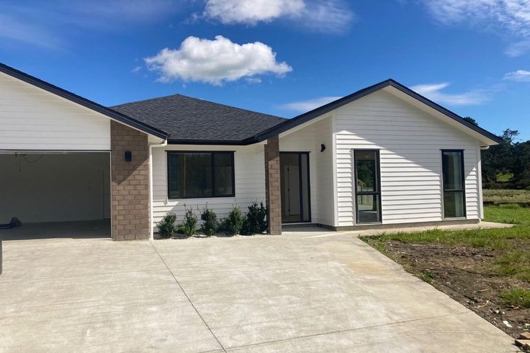 Photo of property in 1373 East Coast Road, Redvale, Albany, 0794