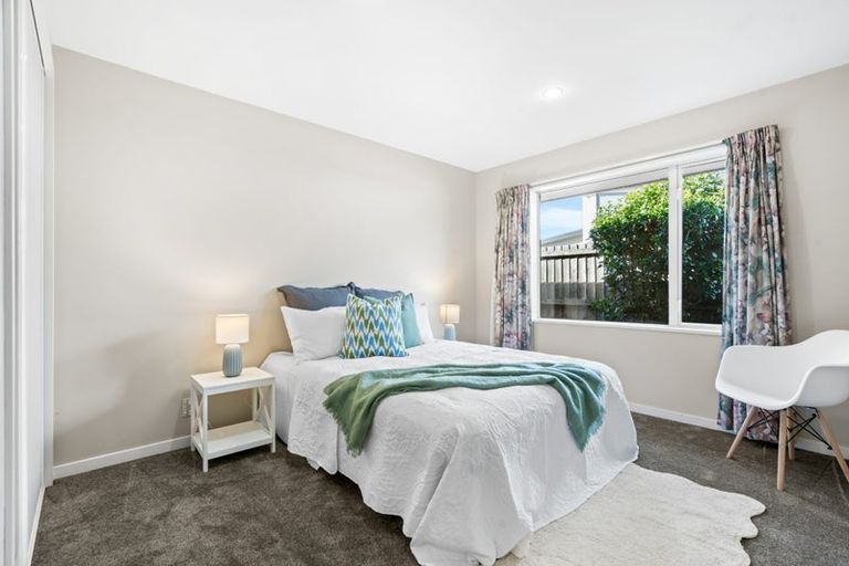 Photo of property in 92 Condell Avenue, Papanui, Christchurch, 8053