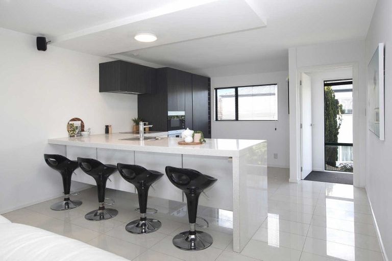 Photo of property in 1/89 Brockworth Place, Riccarton, Christchurch, 8011