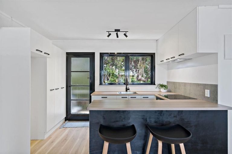 Photo of property in 11/124 Kolmar Road, Papatoetoe, Auckland, 2025