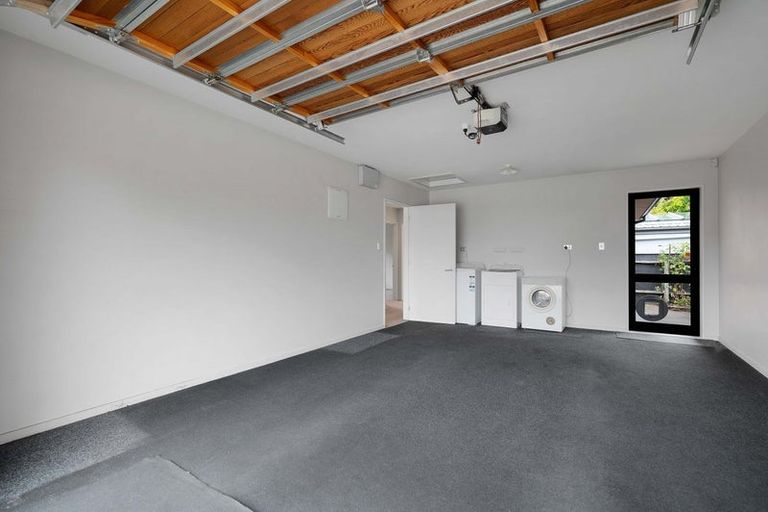 Photo of property in 520 Mairehau Road, Parklands, Christchurch, 8083